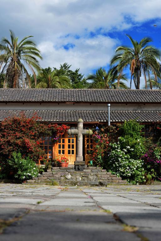 Готель Hacienda La Carriona Sangolqui Екстер'єр фото