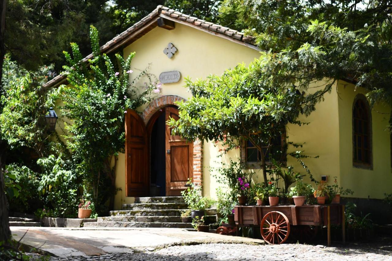 Готель Hacienda La Carriona Sangolqui Екстер'єр фото